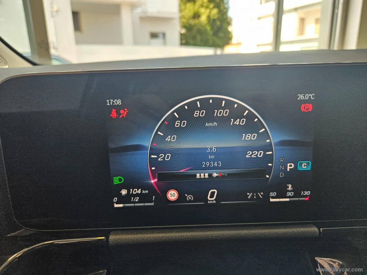 MERCEDES-BENZ GLA 180 d Automatic Advanced