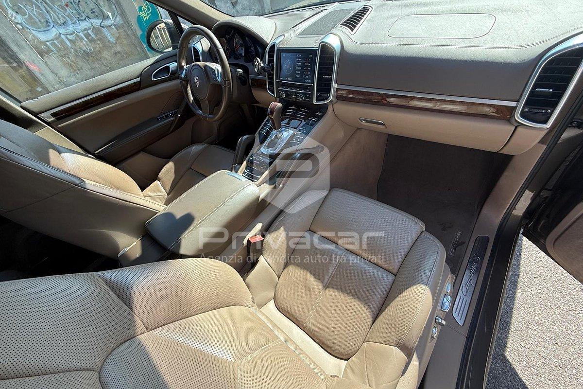 PORSCHE Cayenne 4.8 S