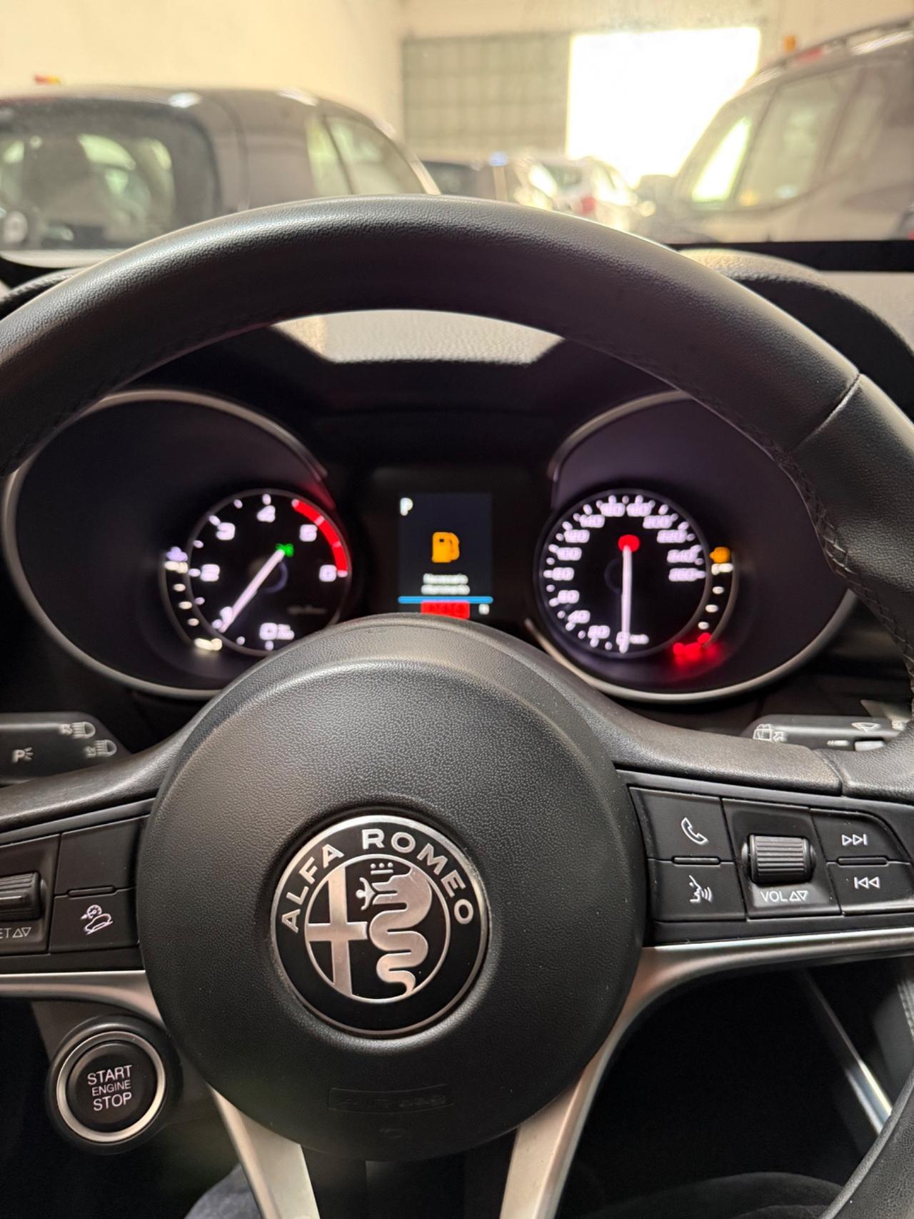 ALFA ROMEO STELVIO 2.2 DIESEL 180 CV AUTOMATICA Q4