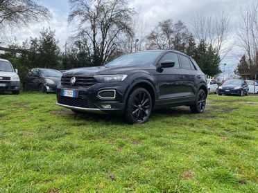 Volkswagen T-Roc 2.0 tdi Advanced 150cv dsg * BLACK LINE *