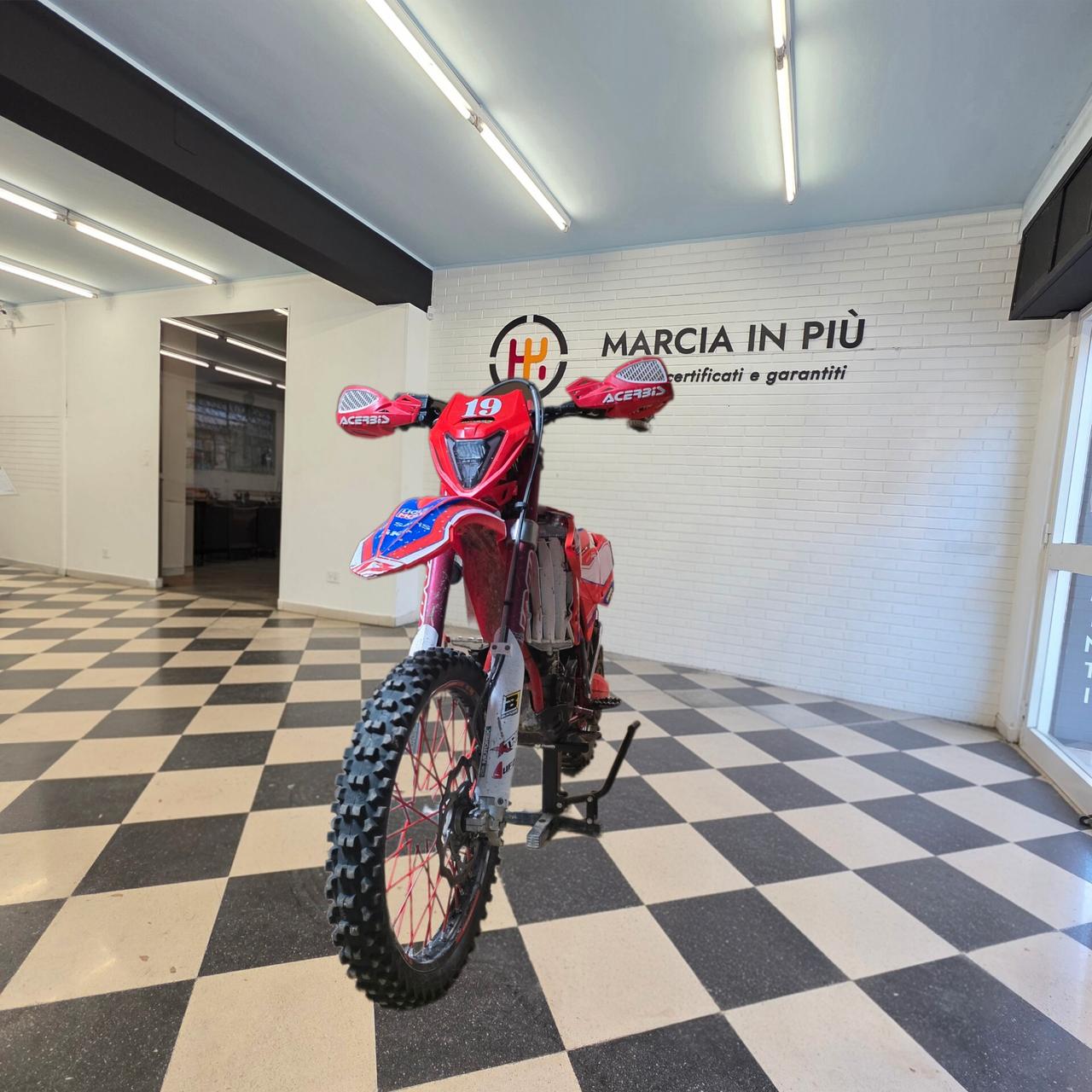 Beta RR 390 enduro 4T racing 2017