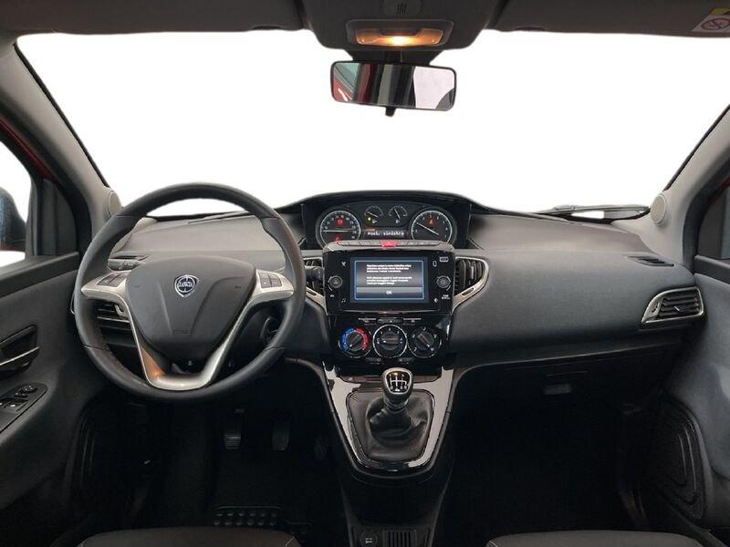 Lancia Ypsilon III 2021 1.0 firefly hybrid Gold s&s 70cv