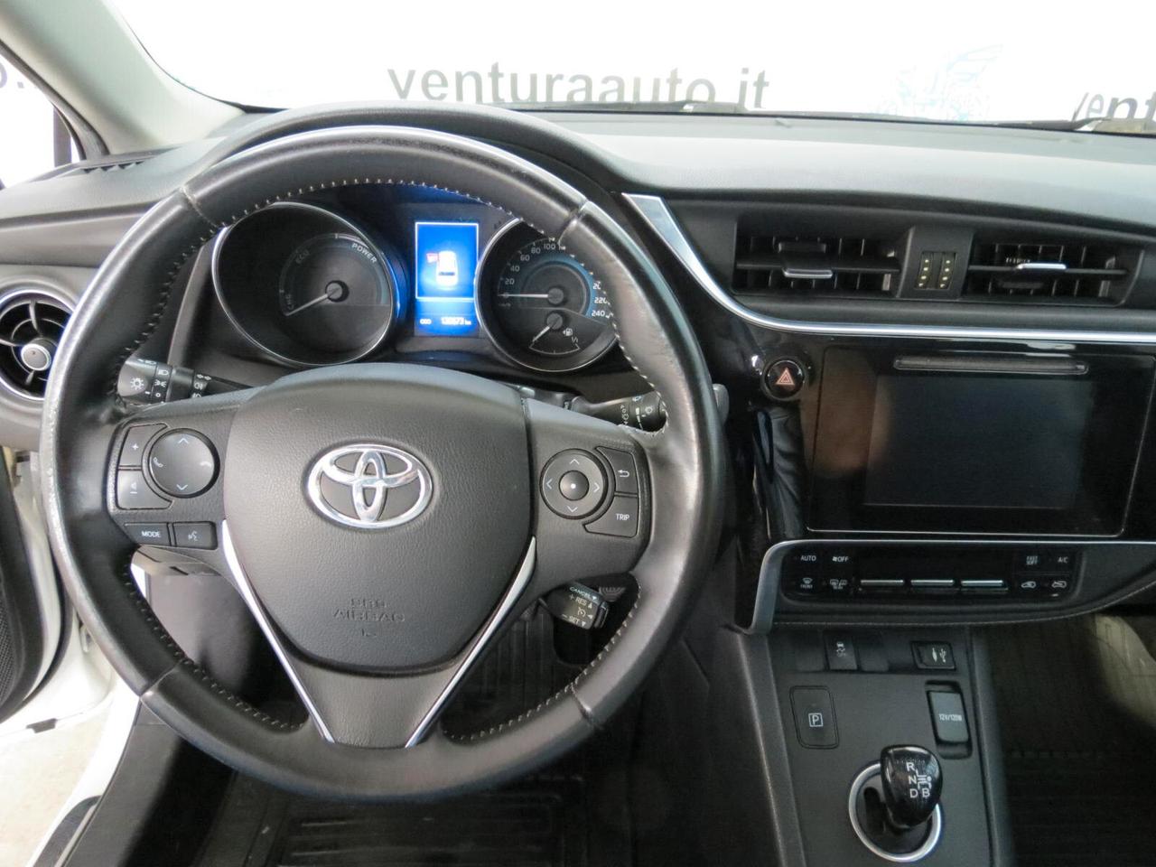 Toyota Auris Touring Sports 1.8 Hybrid Active