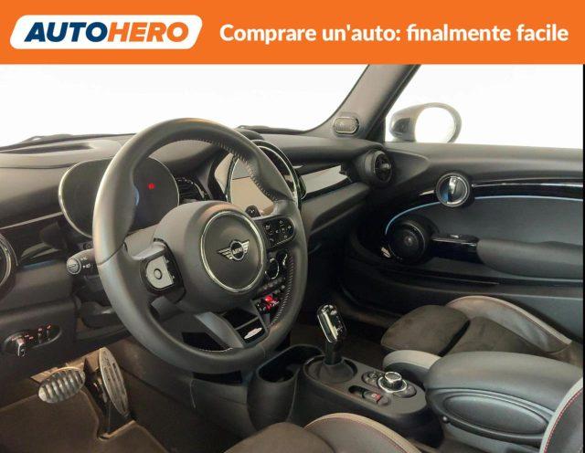 MINI John Cooper Works 2.0 John Cooper Works Essential