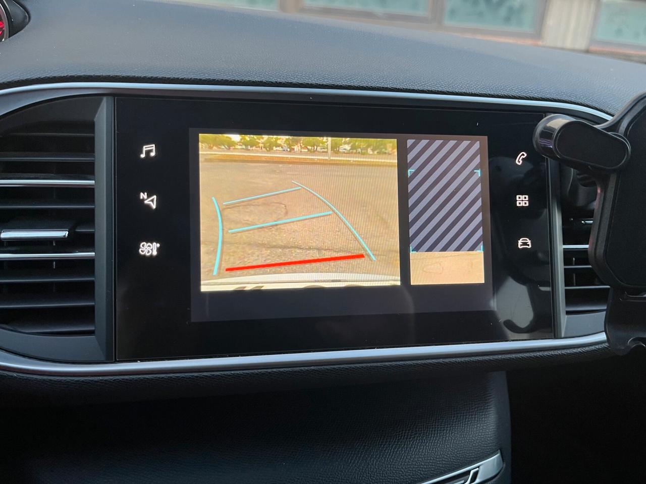 Peugeot 308 BlueHDi 130 S&S Allure