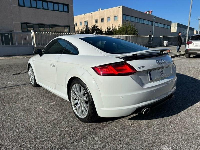 Audi TT Coupé 2.0 TDI quattro S tronic S line