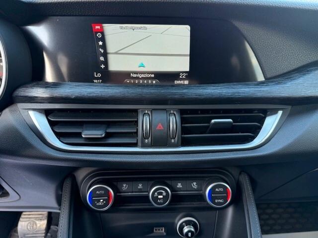 Alfa Romeo Stelvio 2.2 Turbodiesel 160 CV AT8 RWD Business