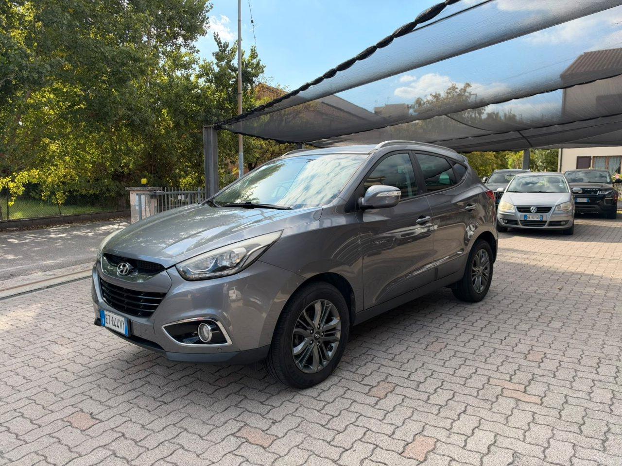 Hyundai ix35 2.0 crdi Xpossible 4wd AUTOMATICO OK NEOPATENTATO