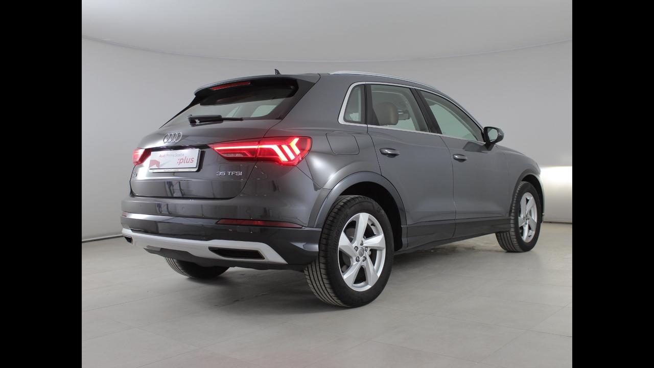 AUDI Q3 II 2018 - Q3 35 1.5 tfsi Business Advanced s-tronic