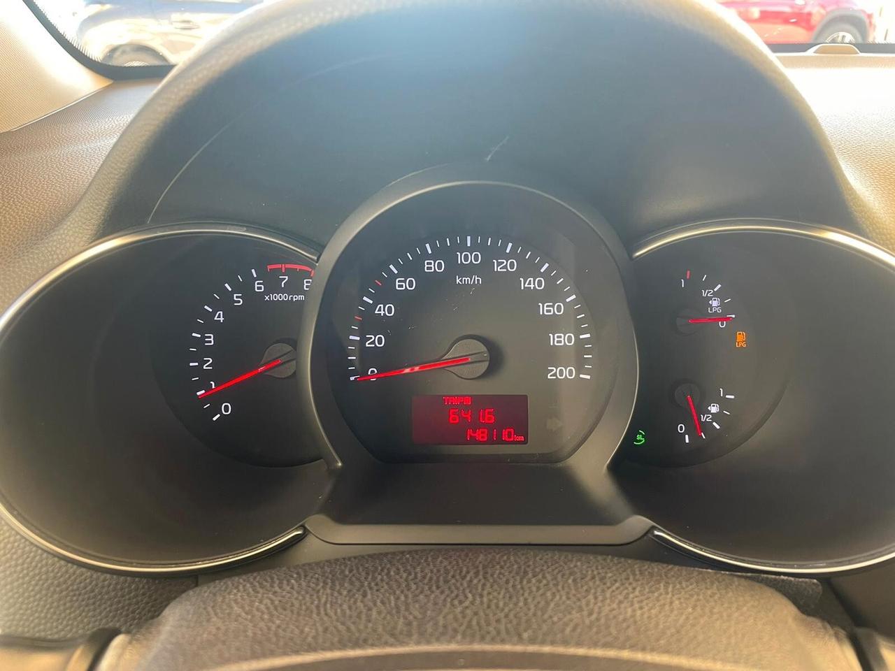 Kia Picanto 1.0 12V EcoGPL 5 porte Glam
