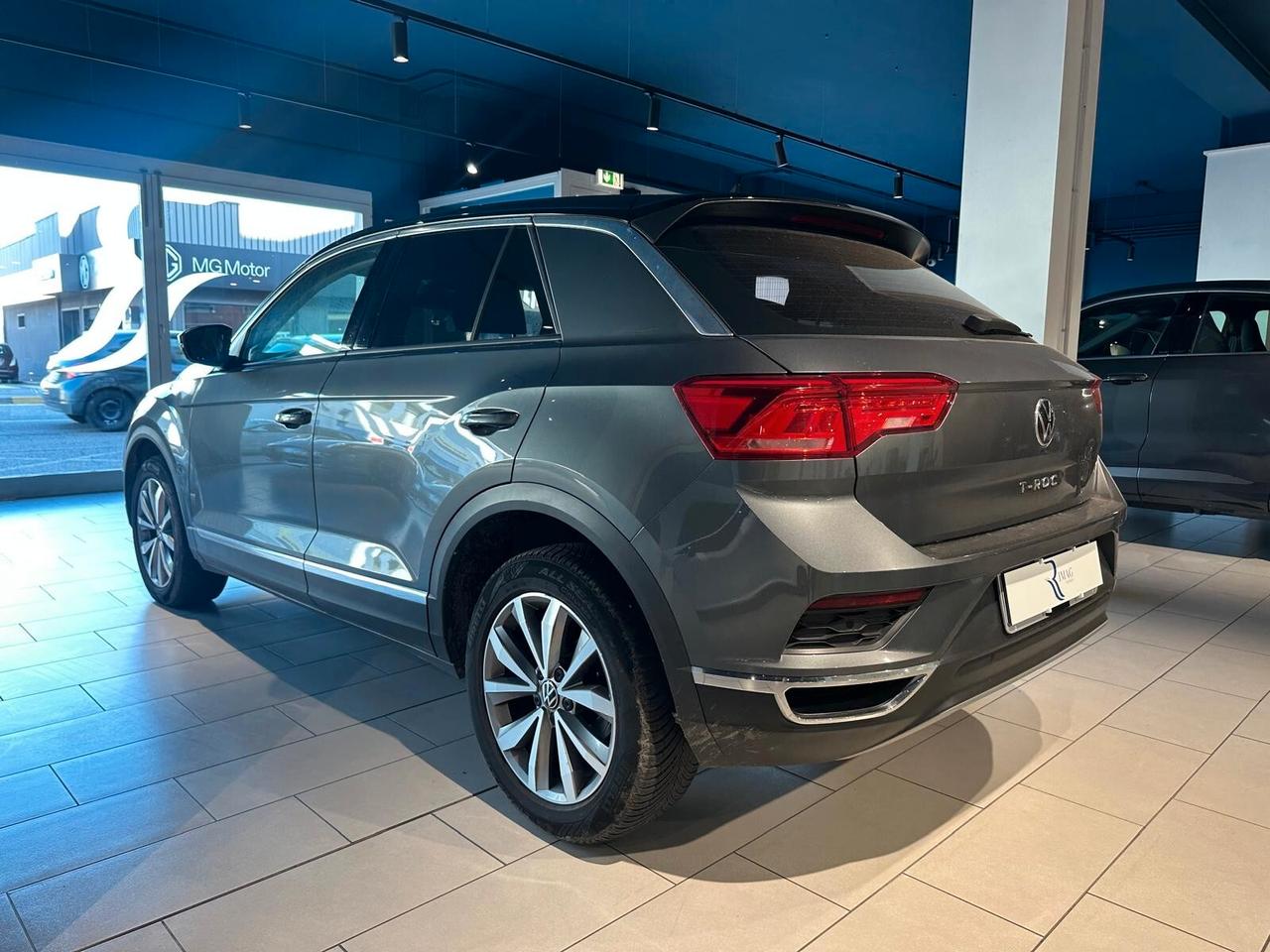 Volkswagen T-Roc VW STYLE