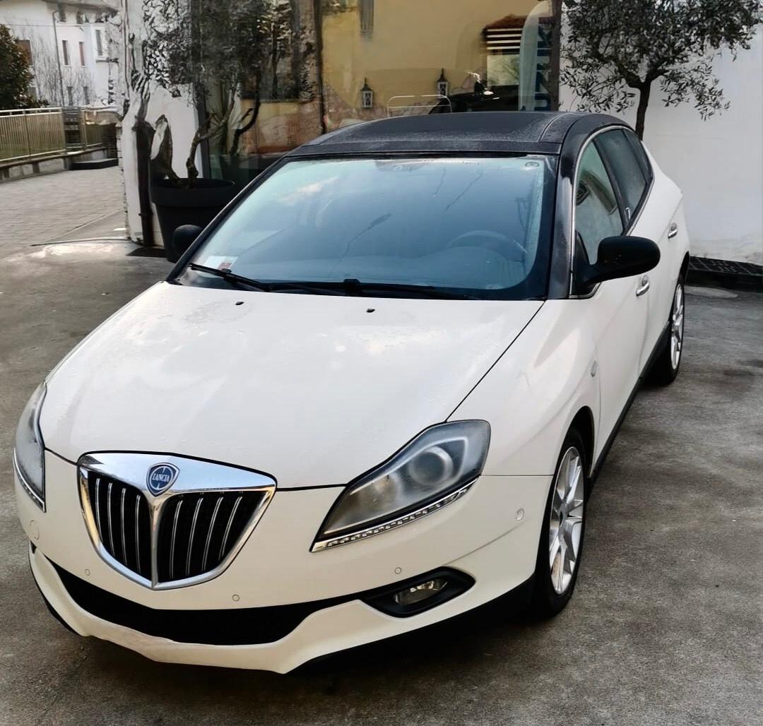 Lancia Delta 1.6 MJT DPF Selectronic Oro