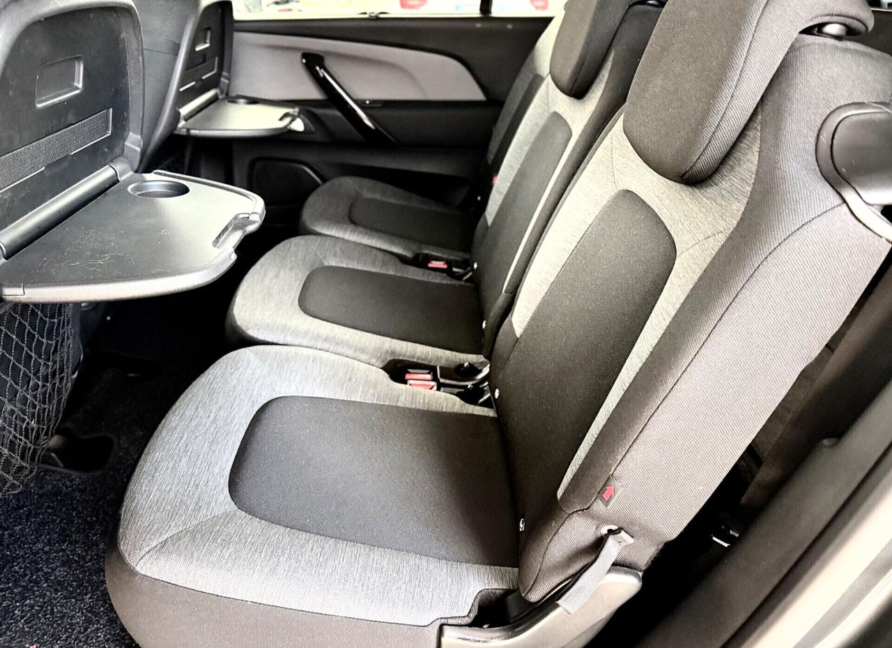 Citroen Grand C4 1.6(120CV) 7 POSTI
