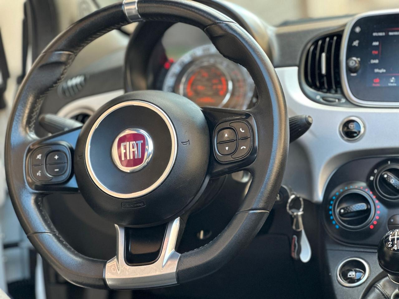 Fiat 500C 1.0 Hybrid Connect