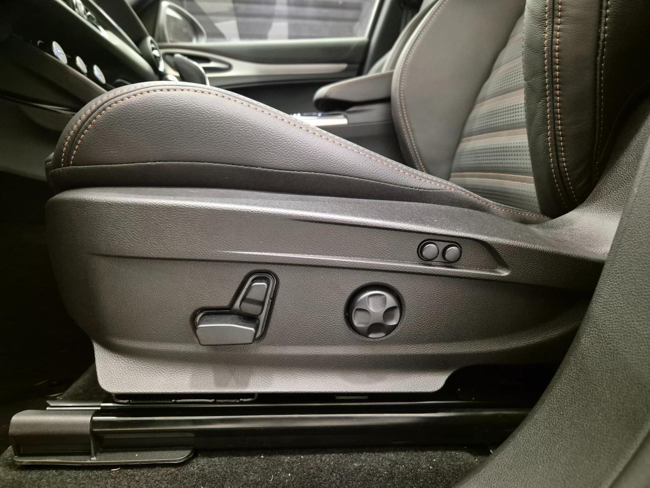 ALFA ROMEO Stelvio 2.2 Turbodiesel 210 CV AT8 Q4 Intensa MY2025