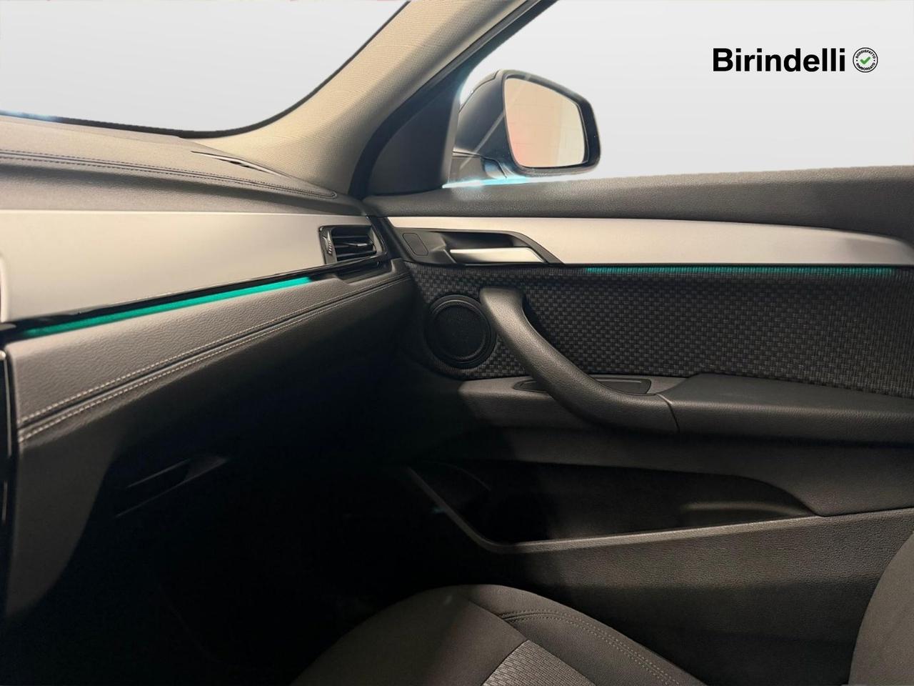BMW X2 (F39) - X2 sDrive16d Business-X