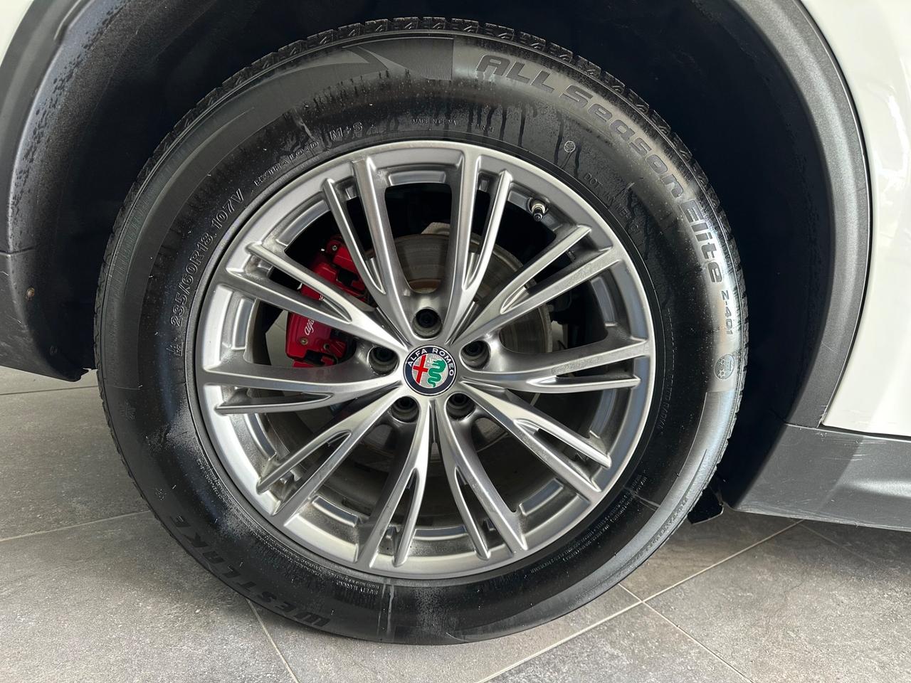 Alfa Romeo Stelvio 2.2 Turbodiesel 180 CV AT8 Q4 Business