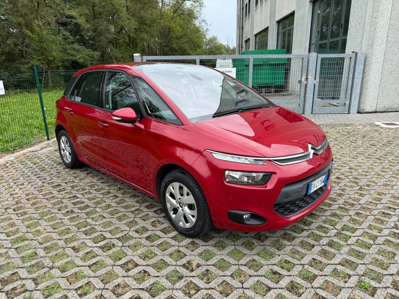 Citroen C4 Picasso 1.6 e-HDi 115 ETG6 Automatik*Navi*Cerchi