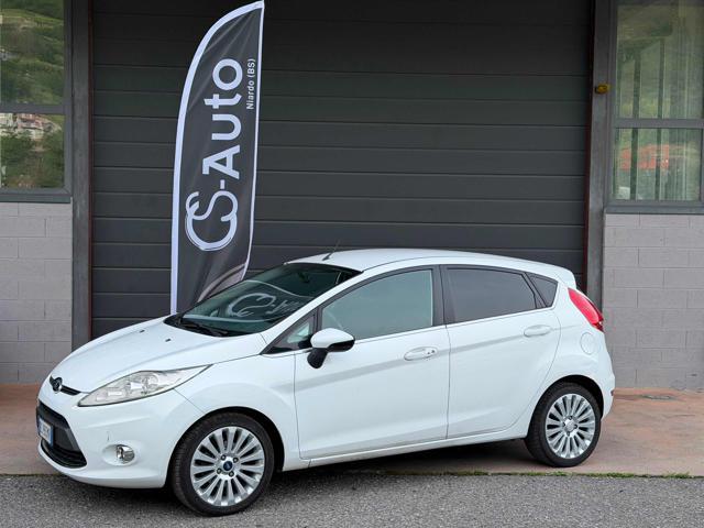 FORD Fiesta 1.4 TDCi 68CV 5 porte Titanium