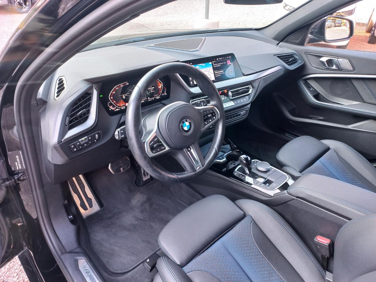 Bmw 118 118i 5p. Msport