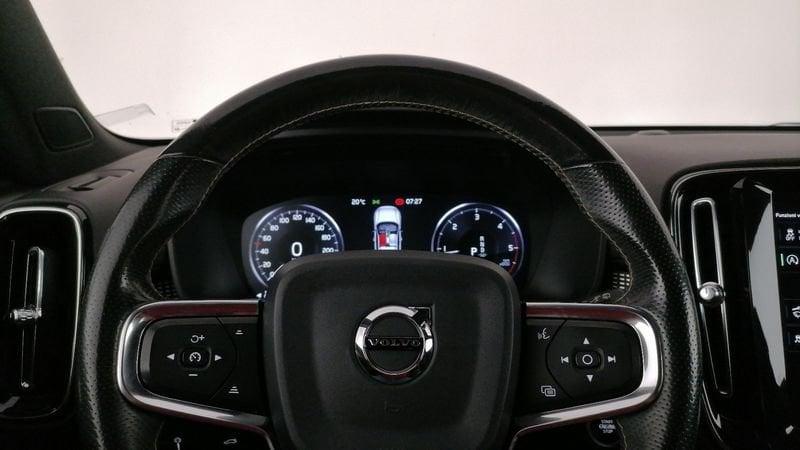 Volvo XC40 2.0 d4 R-design awd geartronic