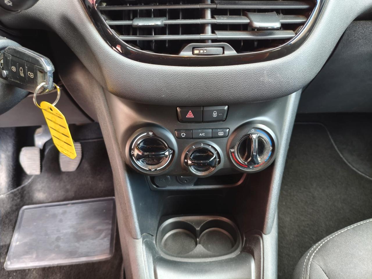 Peugeot 208 1.4 HDi 68 CV 5 porte Active