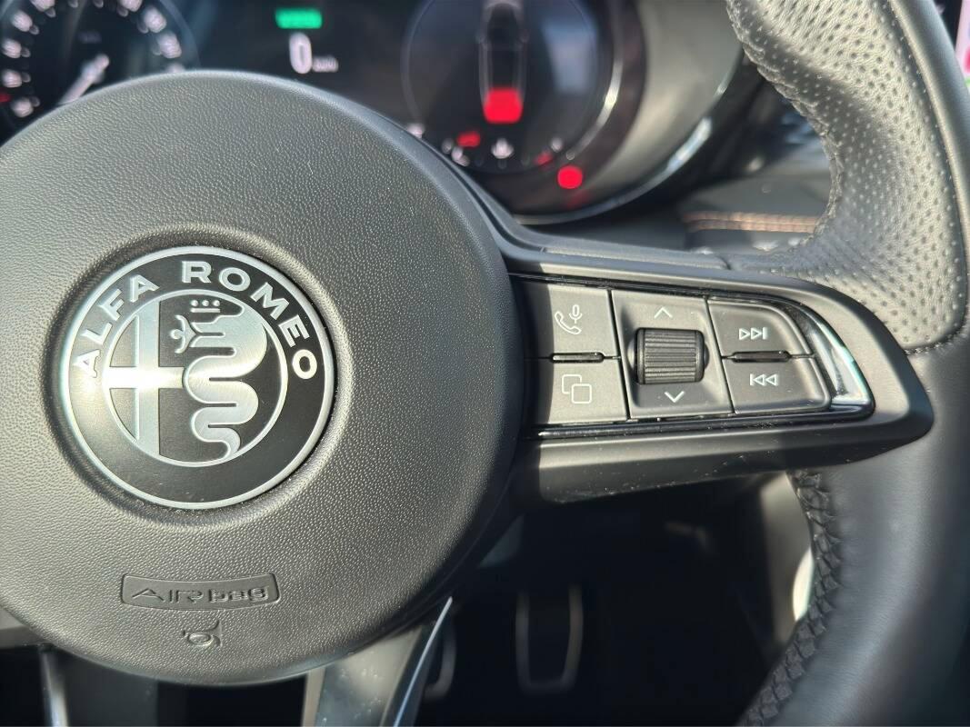 Alfa Romeo Tonale 1.5 hybrid Sprint 160cv AUTO con Telecam e CarPlay