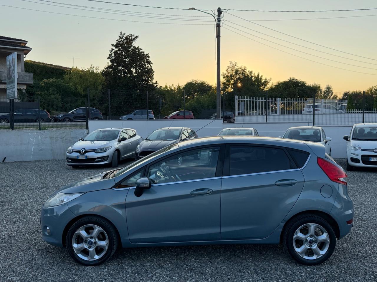 Ford Fiesta 1.4 5 porte Bz.- GPL Titanium
