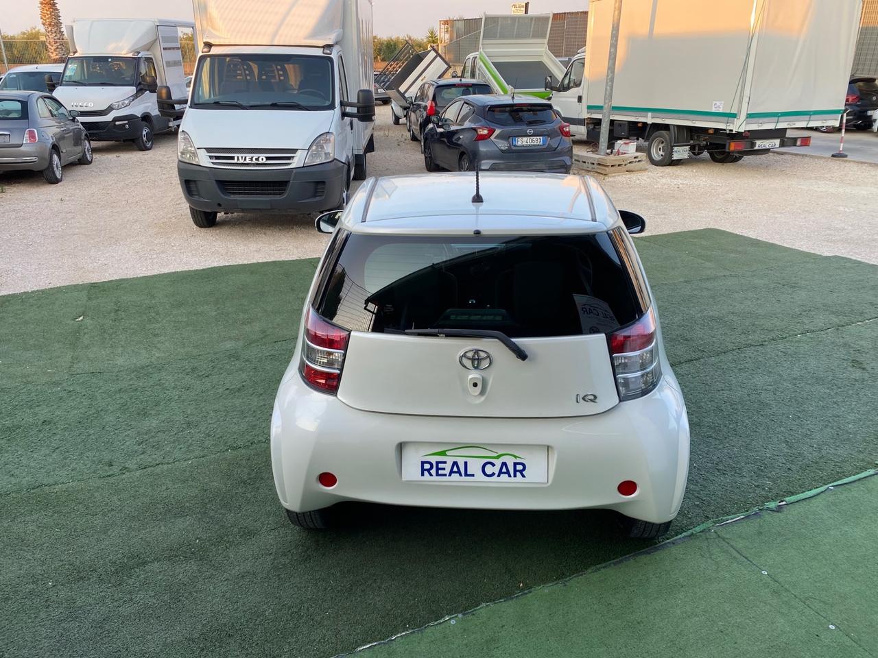 Toyota iQ Clima Benzina Neopatentati