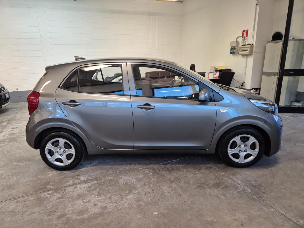 Kia Picanto 1.0 dpi 5 porte Urban techno&amp comfort