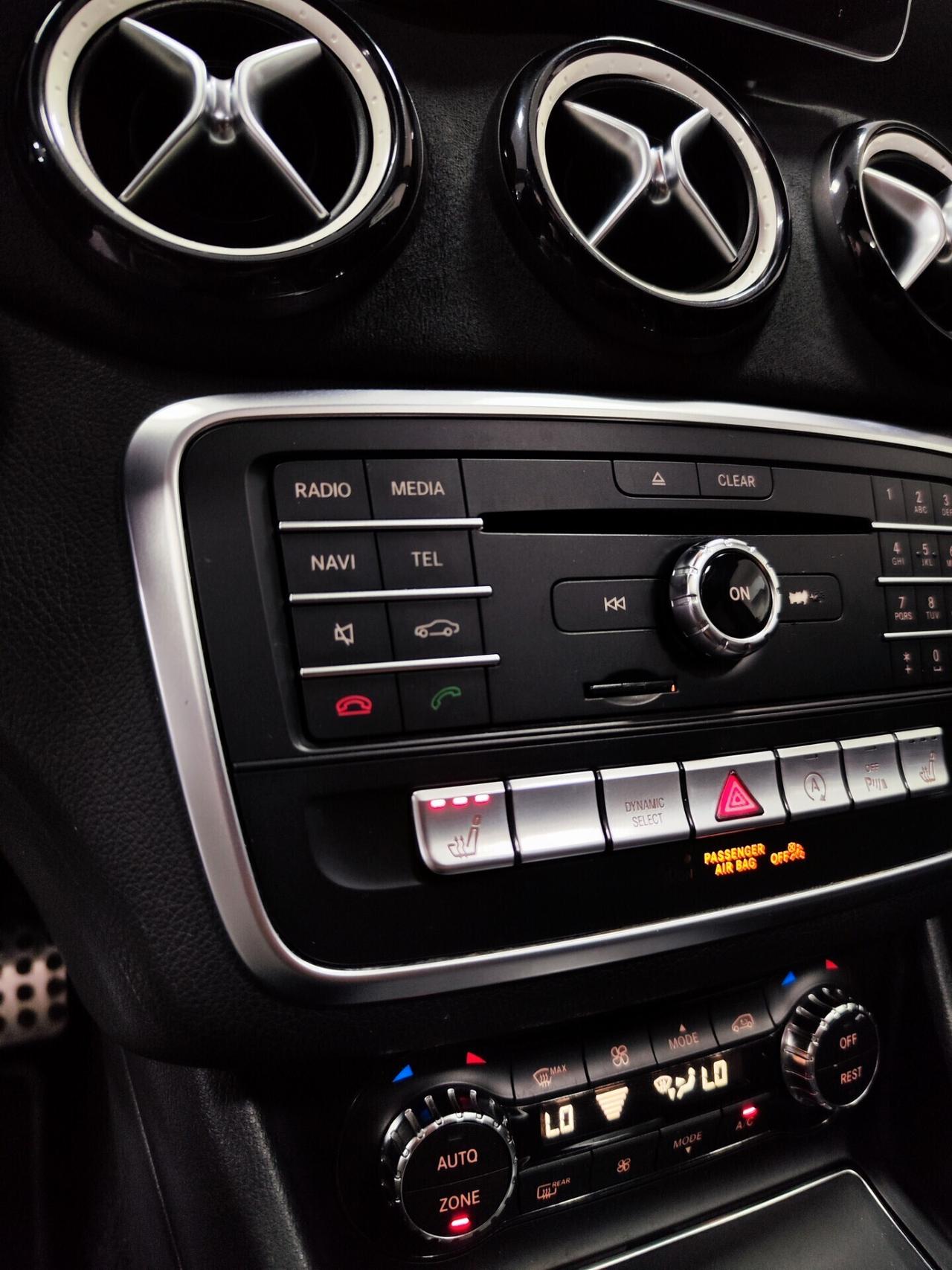 Mercedes-benz GLA 200 d Automatic Premium Tetto