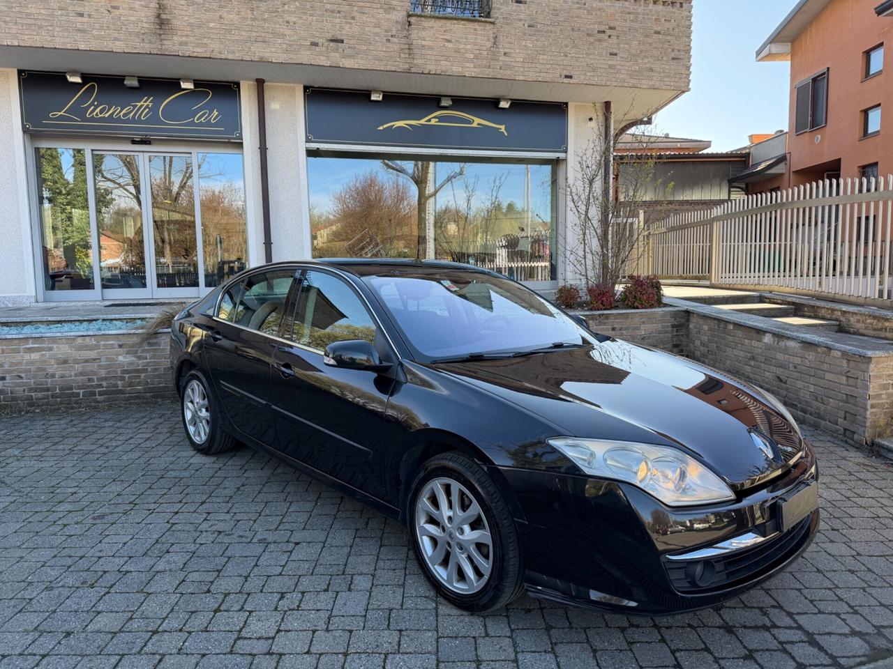 Renault Laguna 2.0 16V Initiale