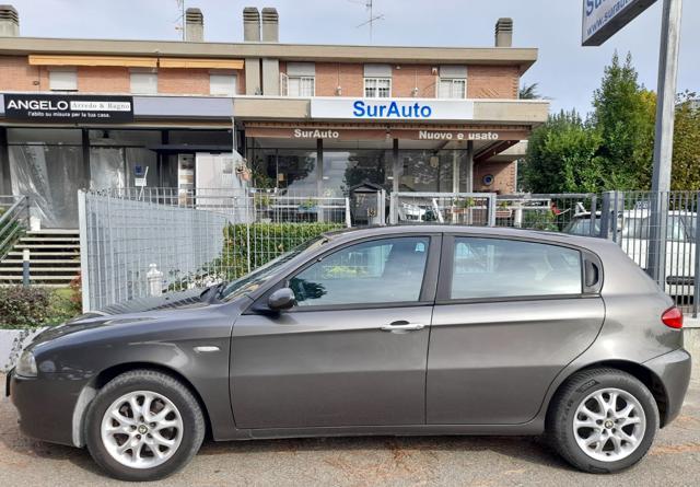 ALFA ROMEO 147 1.6 16V TS 5 porte Distinctive Imp.Gpl