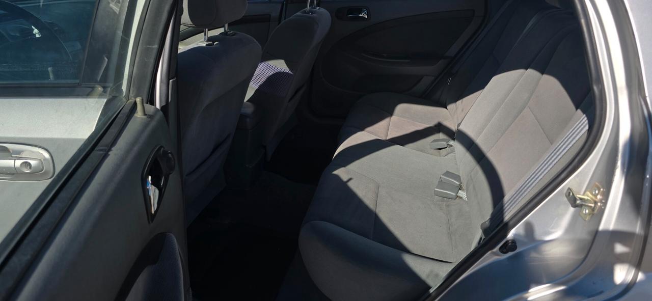 Chevrolet Lacetti 2.0 TCDi 16V 5 porte SX