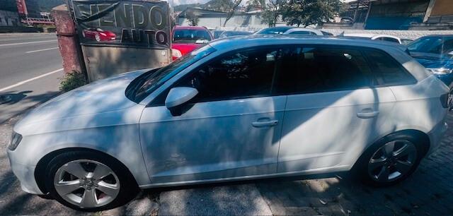 Audi A3 1.6 TDI clean diesel Ambition