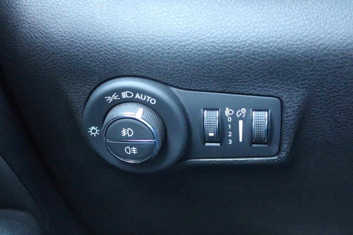 Jeep Compass 1.6 mjt Limited 130cv Con CARPLAY & TELECAMERA