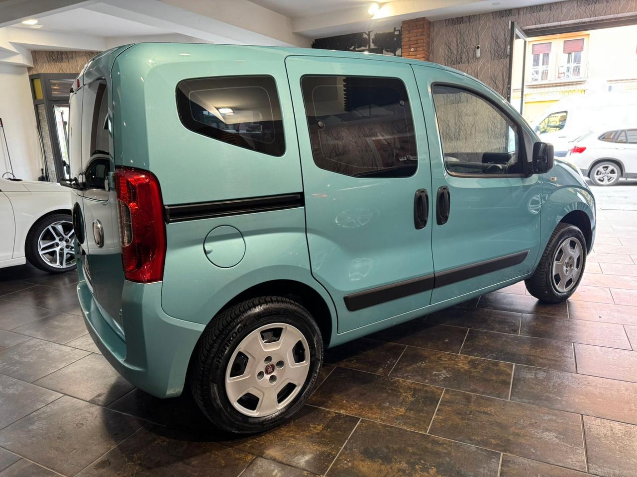 Fiat Qubo 1.4 8V 77 CV Easy Natural Power