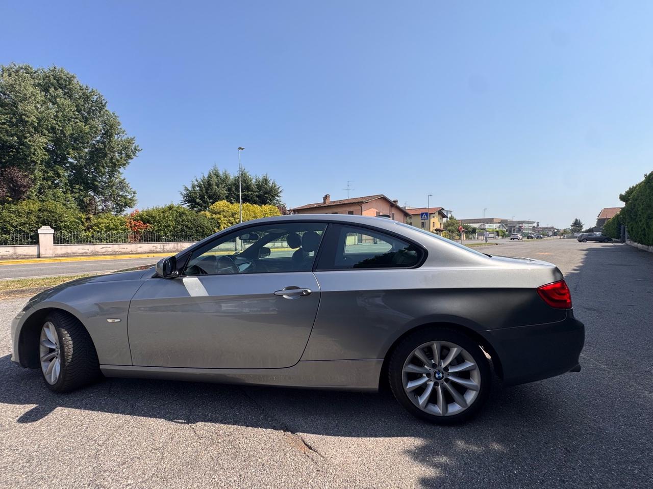 Bmw 320 320, futura, anno 2011, 2.0 diesel, automatico