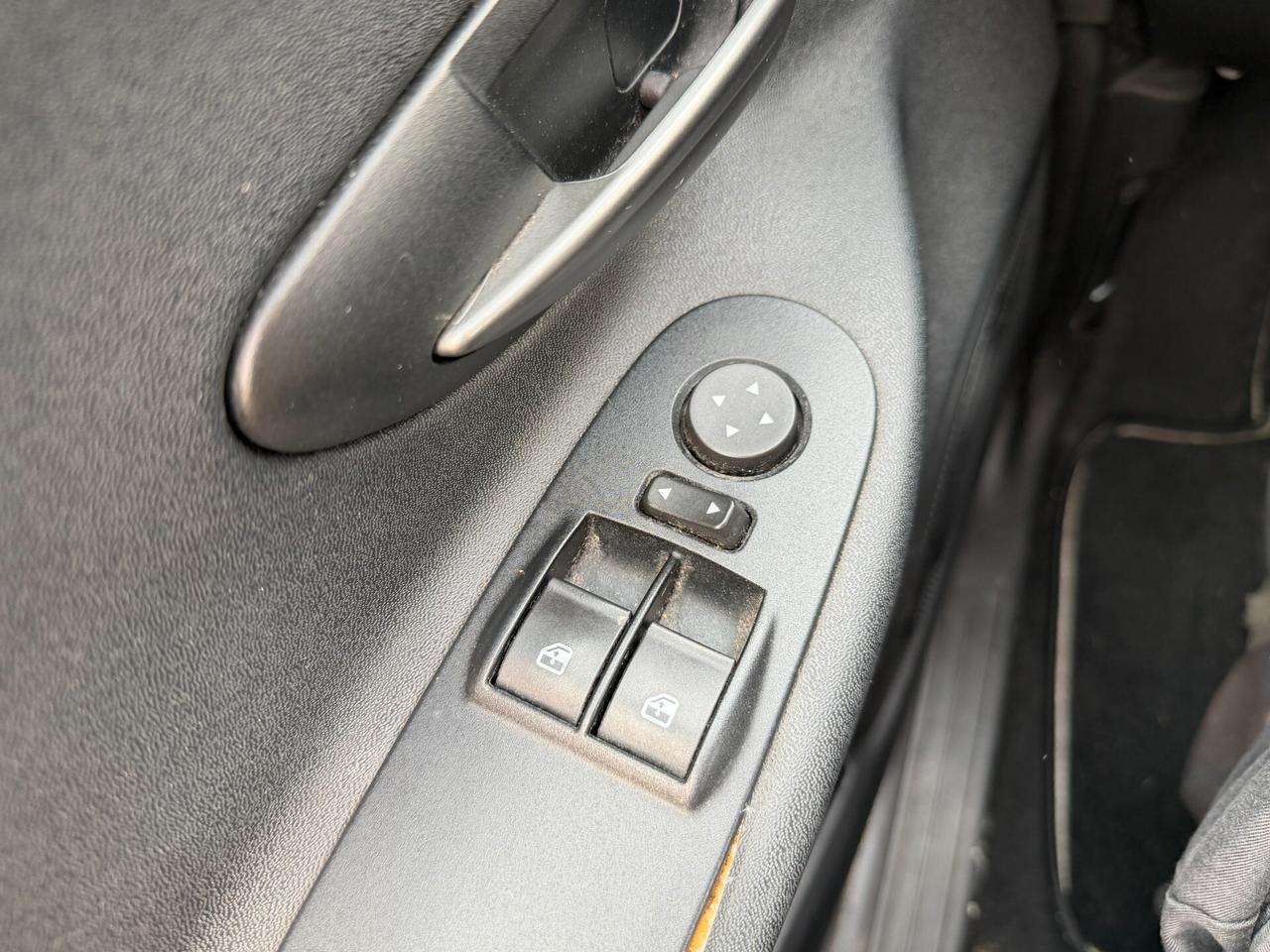 LANCIA YPSILON S MOMODESIGN 2014 1.2 BENZINA 69 CV