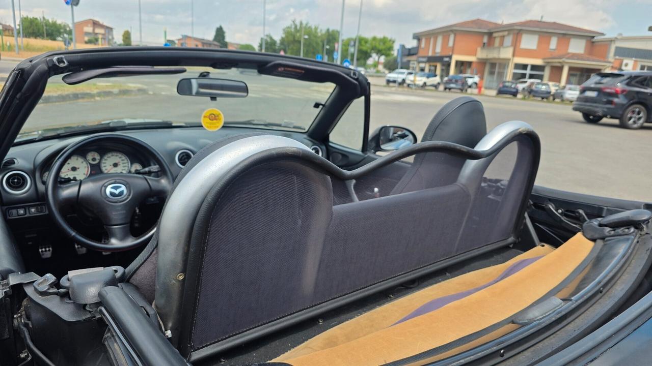Mazda MX-5 1.8i 16V cat Challenge