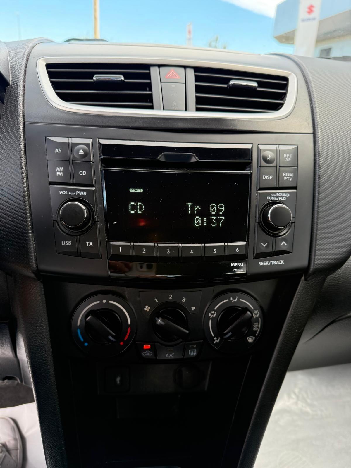 Suzuki Swift 1.2 VVT 5 porte - CON 24 MESI DI GARANZIA