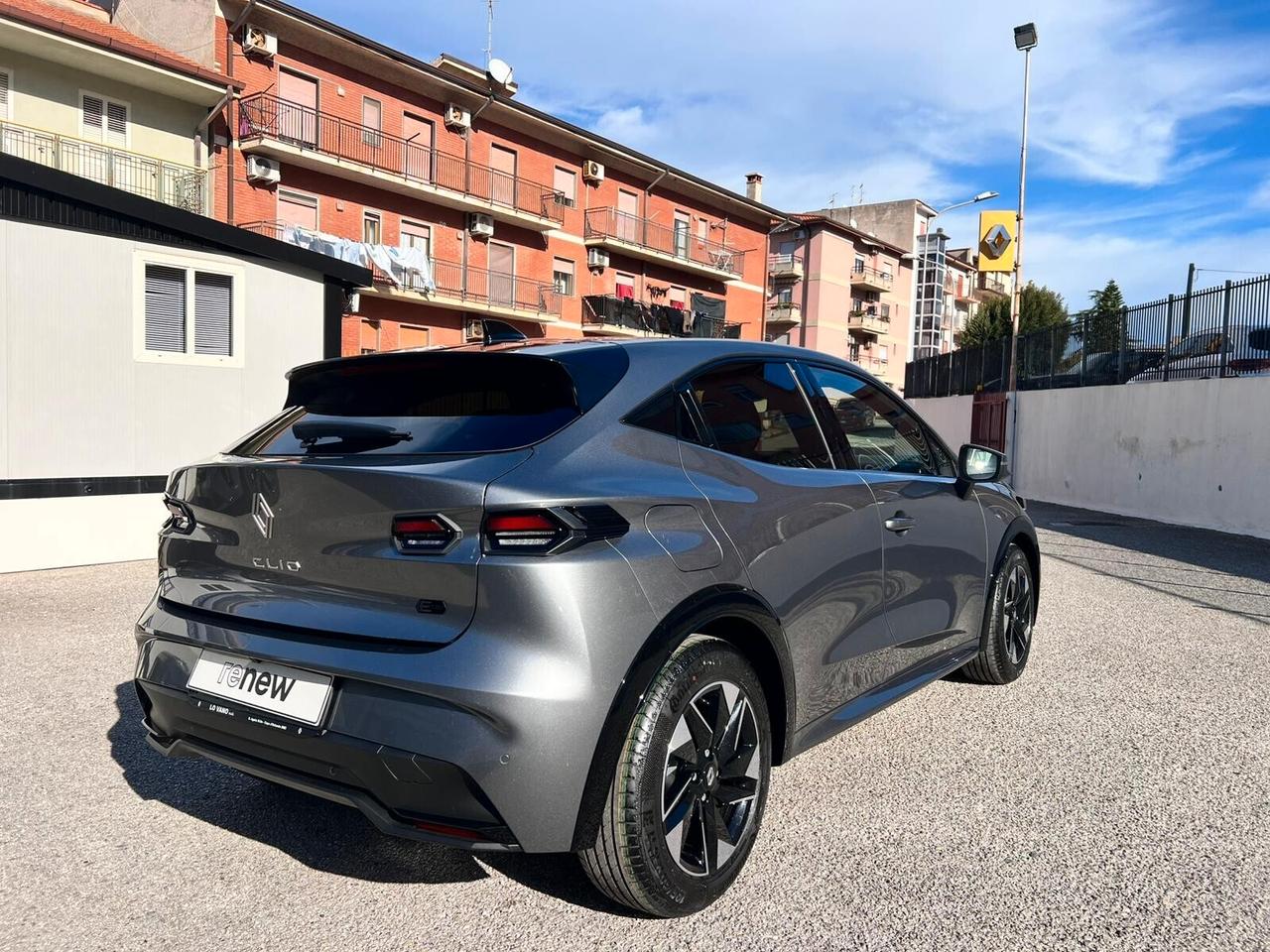 Renault Clio NUOVA techno full hybrid E-Tech 160