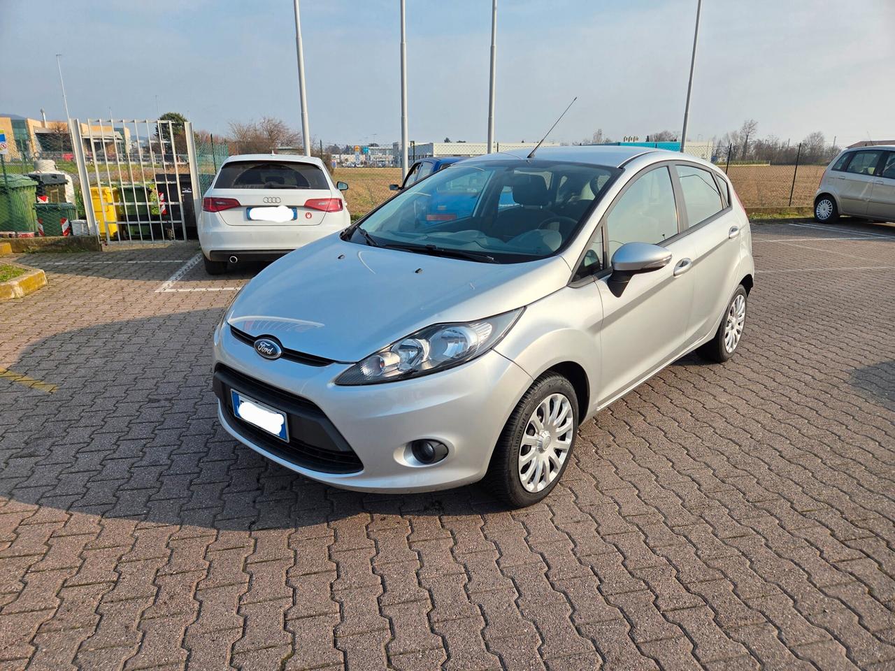 Ford Fiesta 1.2 Benzina, 5porte, Titanium, Garanzia