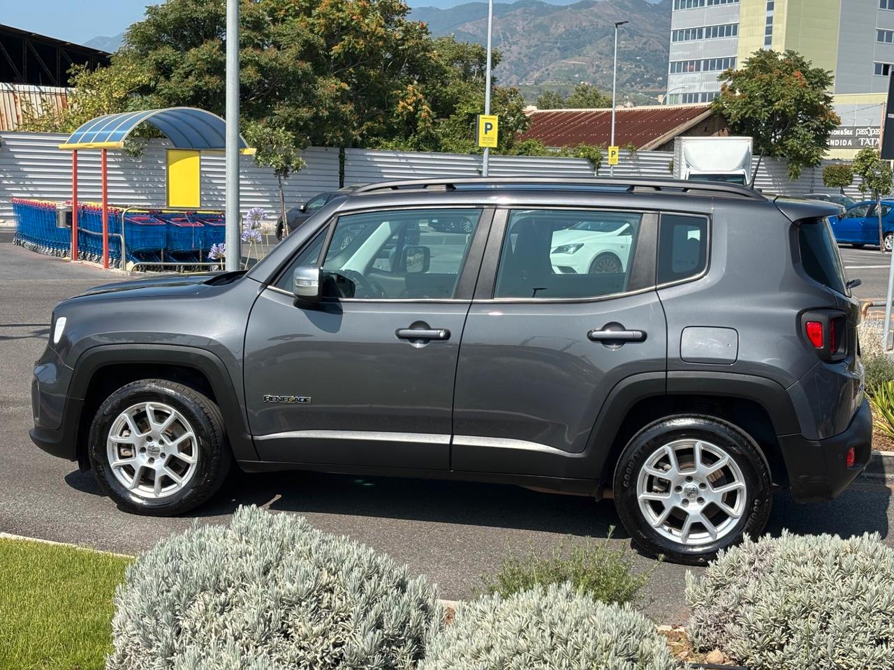 Jeep Renegade 1.3 4Xe GARANTITA 2 LITRI 100KM