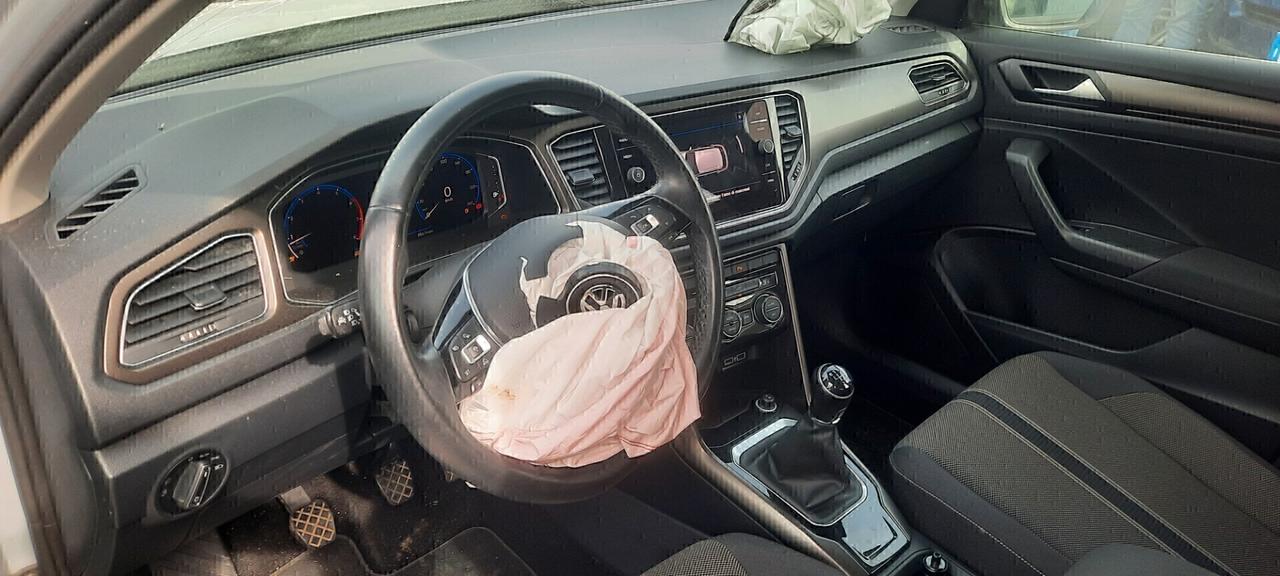 Volkswagen T-Roc cc15 150cv benzina anno 2018
