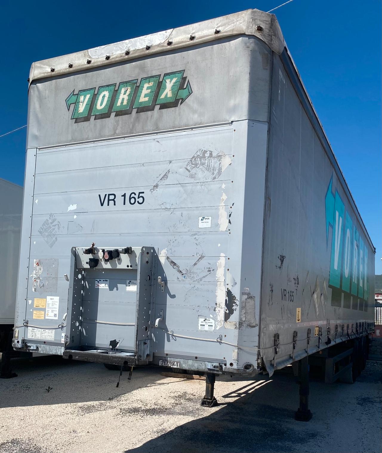 SEMIRIMORCHIO CENTINATO SCHMITZ