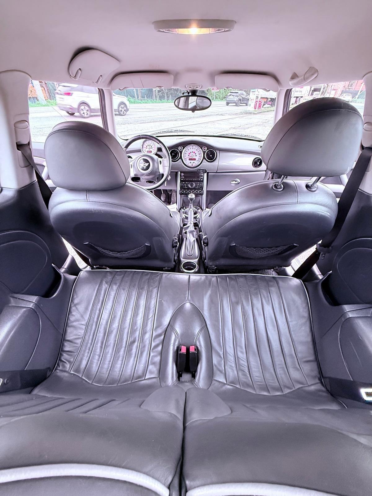 Mini 1.6 16V Cooper Ok neopatentati