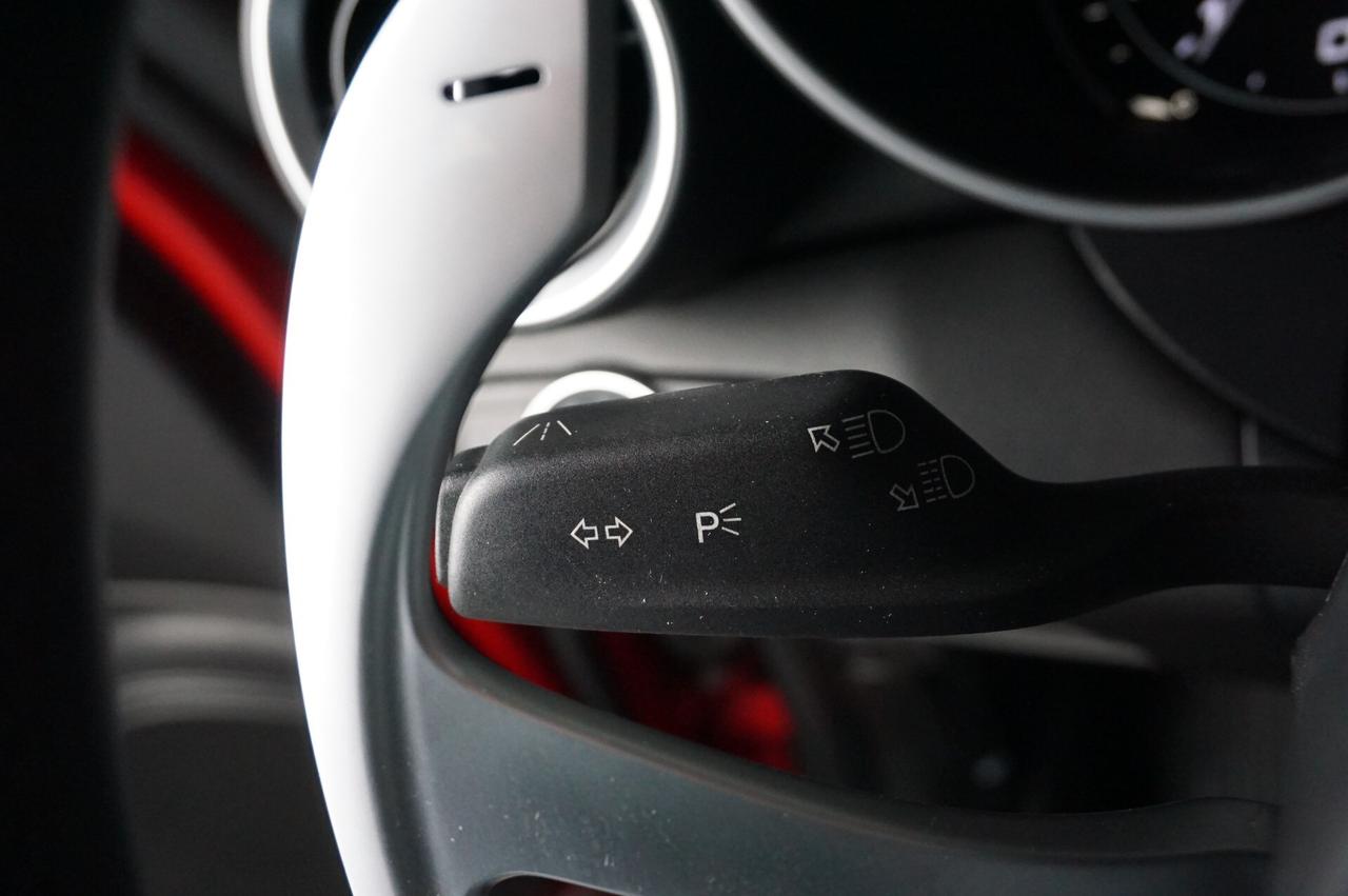 Alfa Romeo Giulia 2.2 Turbodiesel 160 CV AT8 Sport-Tech