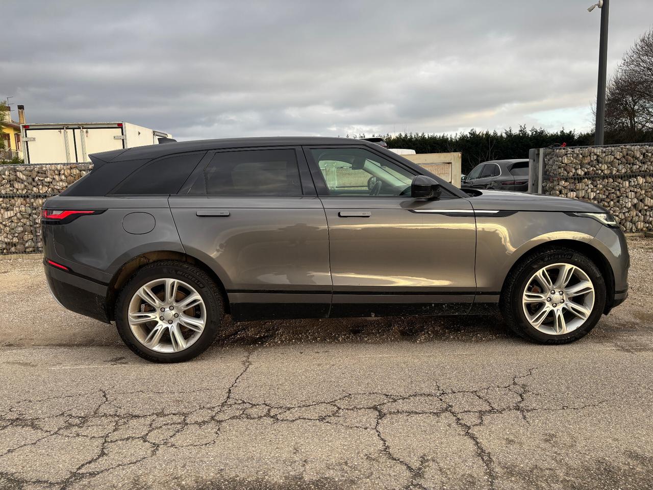 Land Rover Range Velar 2.0D I4 240 CV HSE