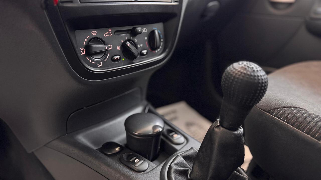 Citroen C3 1.4 Perfect Techno Bi Energy M